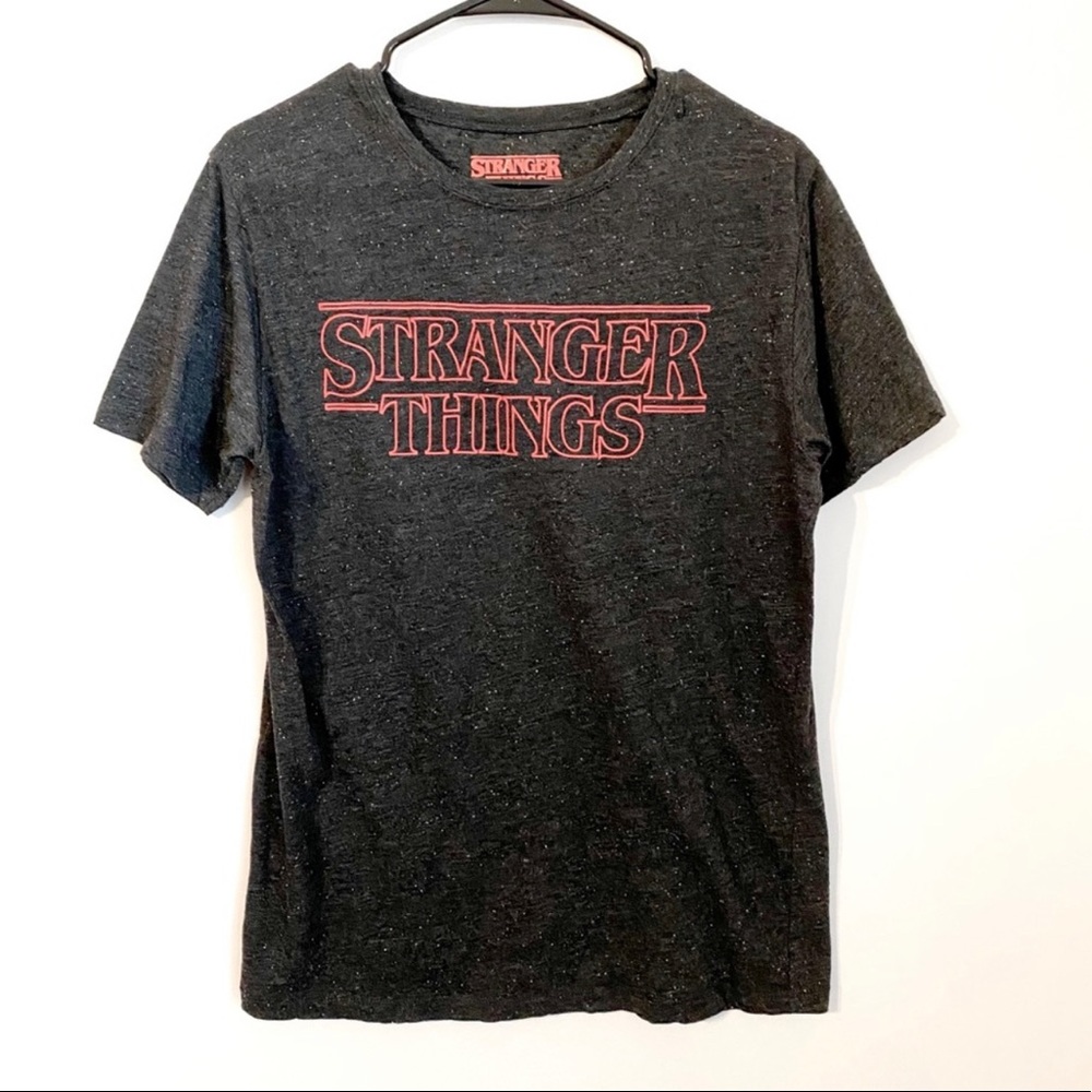 Stranger things graphic tee size xl black